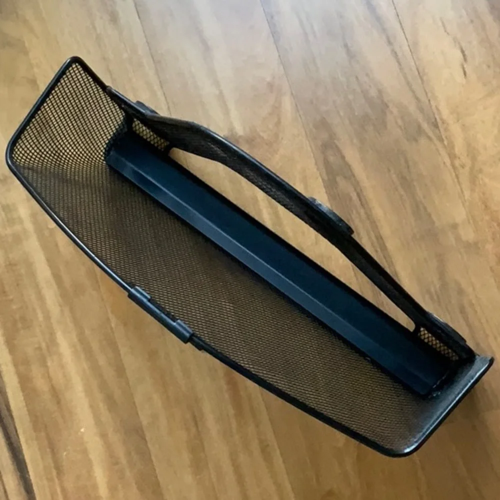 Compartment steel mesh file pocket shelf with magnetic back